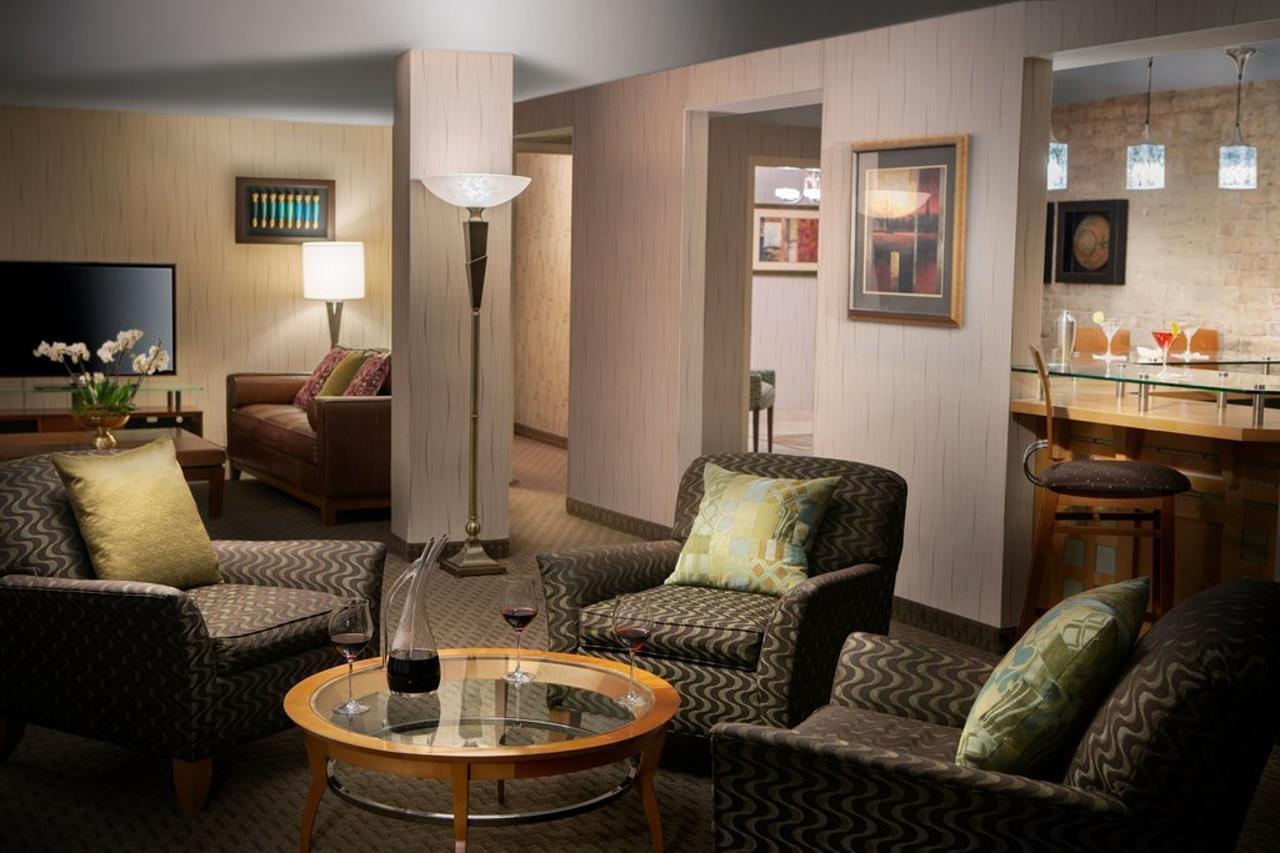 Sheraton Minneapolis Downtown Convention Center Екстер'єр фото