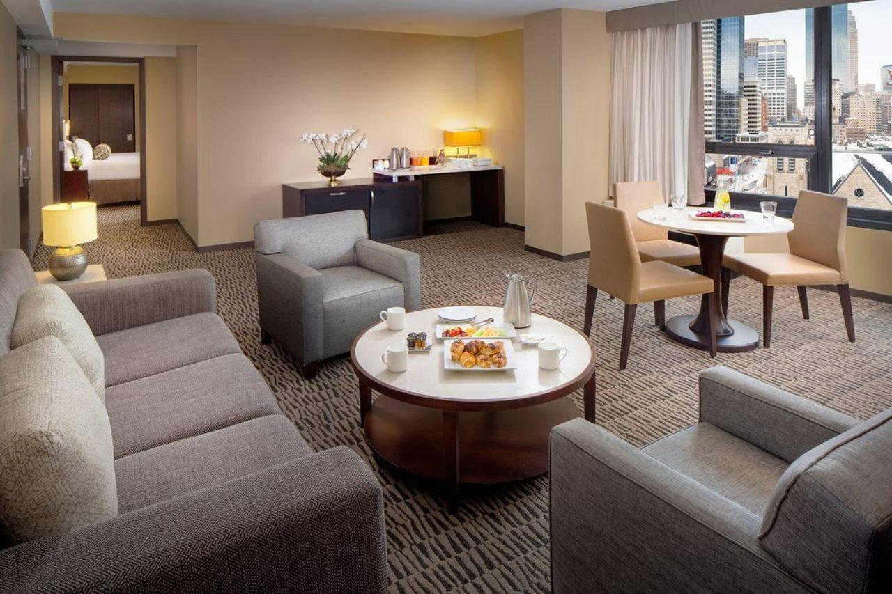 Sheraton Minneapolis Downtown Convention Center Екстер'єр фото