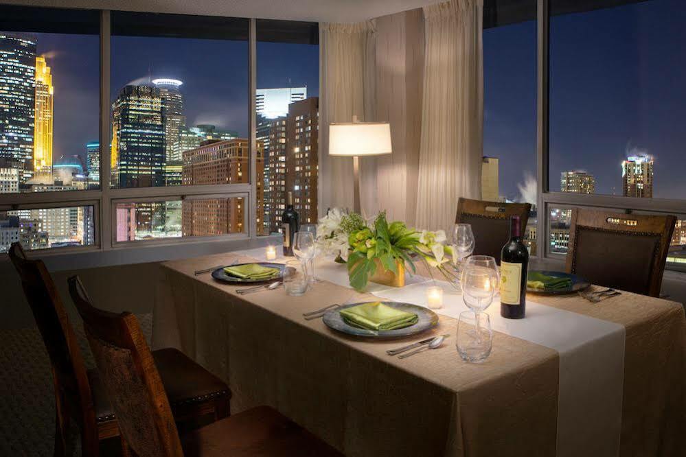 Sheraton Minneapolis Downtown Convention Center Екстер'єр фото